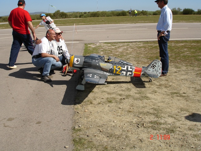 Download B06000140 (640Wx480H)